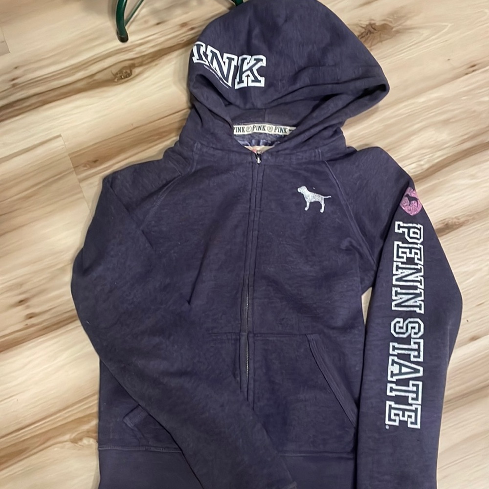 Sm VSPink Penn State zip up